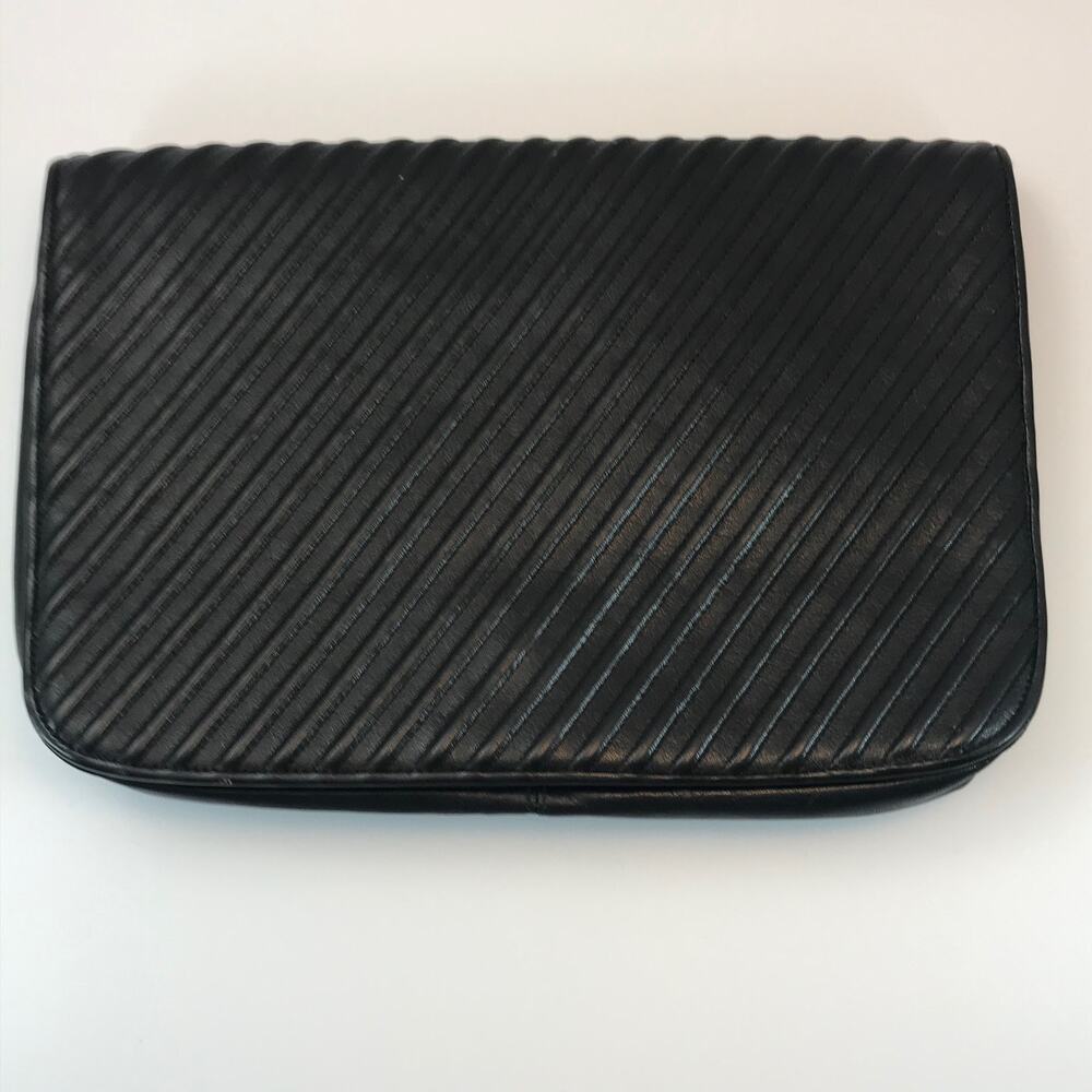 Vintage Meyers Black Leather Ribbed Clutch Bag - no strap